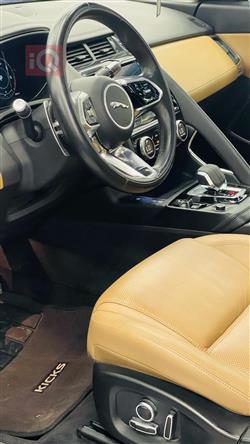 جاگوار E-Pace